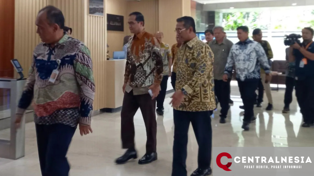 Kementerian Transmigrasi dan LPDP Akan Luncurkan Beasiswa Patriot pada Tahun Depan