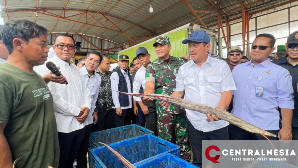 Pasokan dan Harga Ikan di Pelabuhan Perikanan Karangsong Stabil untuk Natal 2024 dan Tahun Baru 2025